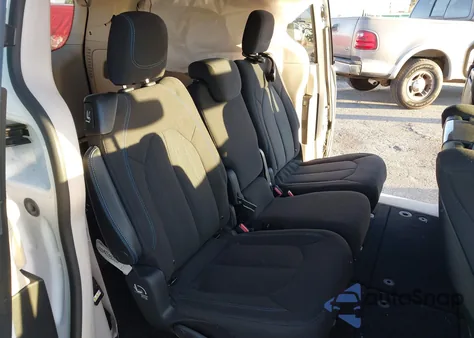 2021 Chrysler Pacifica Touring from USA, damaged, VIN 2C4RC1FGXMR550259